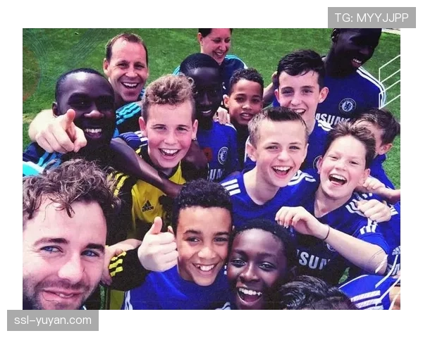 拜仁慕尼黑青训培养新星 毕业生成功晋升一线队