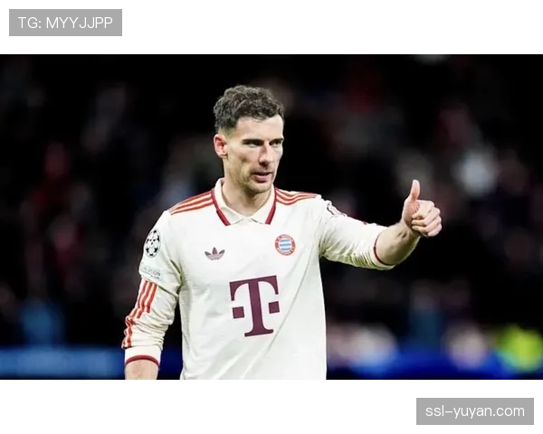 基米希格雷茨卡双后腰搭档轮换，拜仁中场控制力不减